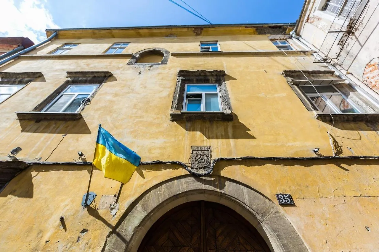 Lägenhet Квартира В Центрі На Вулиці Валова 21 Lviv Ukraina